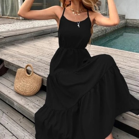 black Contemporary crisscross back swing cami dres - Picture 5 of 7